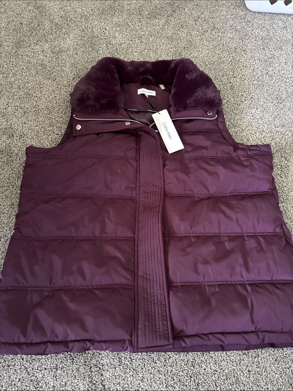 Calvin Klein Deep Plum Quilted Faux-Fur Collar Puffer Vest